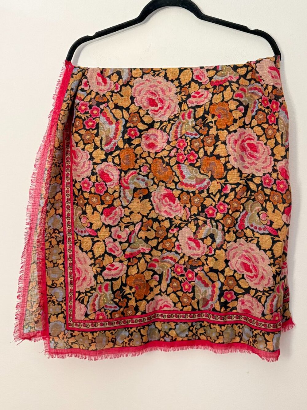 Vintage 1988 Smithsonian shawl